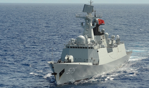 Новата високотехнологична фрегата на Китай (ВИДЕО) - 1