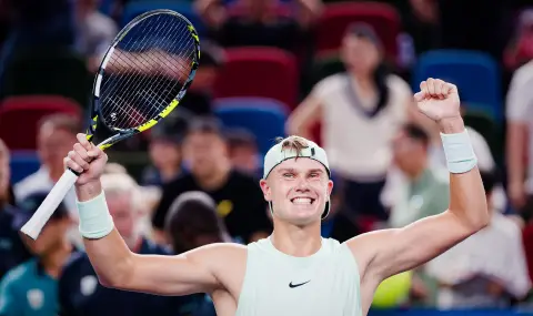 Холгер Руне за първи път на четвъртфинал в Шанхай - 1