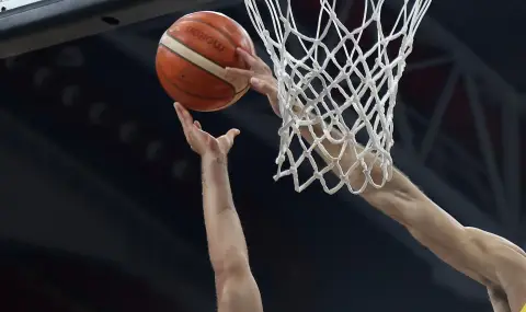 Босна и Херцеговина шокира Гърция с драматична победа на Евробаскет 2025 - 1