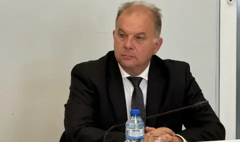 Радомир Чолаков: За няколко месеца  КЗК е установила 4 картела. Не хвърляме "атомни бомби", а налагаме глоби  - 1