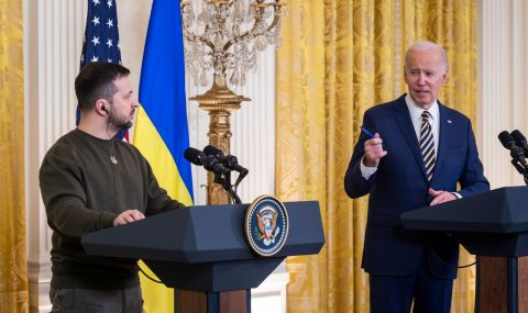 Байдън не възнамерява да посети Украйна - 1
