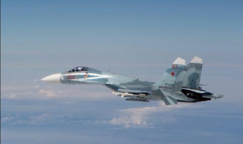 Русия прехвърля самолети в Крим: Започва ли война? - 1