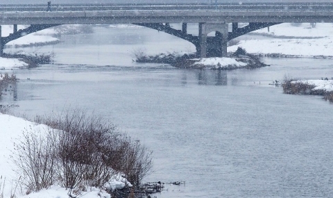 Студена и мъглива събота - 1