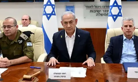 Israel approves entry of international forces into Gaza - 1