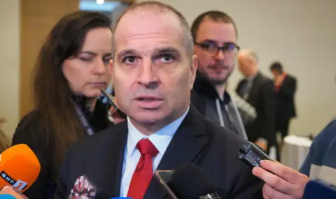 Гроздан Караджов: Новите влакове тръгват от април