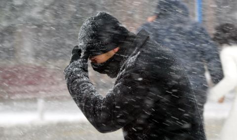 Поне три жертви на снежната буря в САЩ - 1