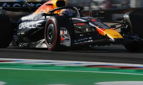 Max Verstappen wins qualifying for the United States Grand Prix  - 1