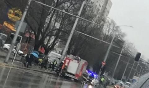 Шофьор на такси предизвика страшно меле с много ранени в София - 1