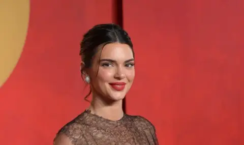 Кендъл Дженър с изненадващ ход: оставя славата, за да си намери нормална работа (СНИМКИ) - 1