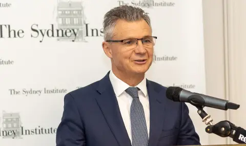 "Не са ни молили и нямаме такова намерение" - Австралия няма да съдейства на САЩ в блокадата на Ормузкия проток