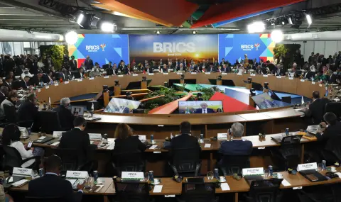 Срещата на върха на БРИКС продължи 1,5 часа - 1