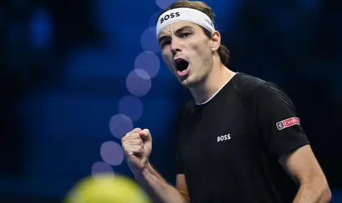 American Taylor Fritz defeats Alexander Zverev and is in the final in Turin  - 1