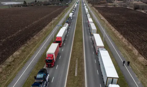 Пълна блокада на украинската граница, полските фермери засилват протестите - 1