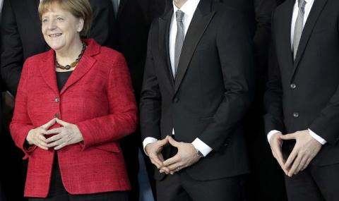Меркел: Разчитам на отговорността на консерваторите - 1