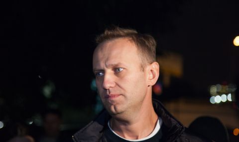 Алексей Навални заяви, че отново е поставен в изолатор за половин година - 1