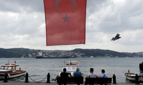Турските власти отвориха отново Босфора - 1