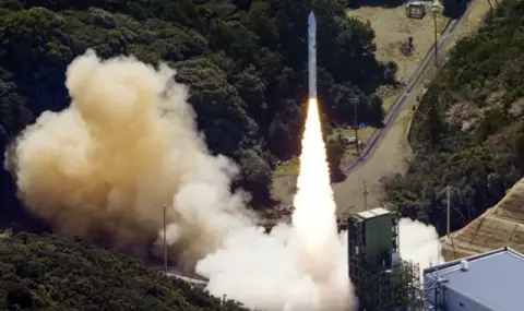 Вижте как се самоунищожи първата частна японска ракета (ВИДЕО) - 1