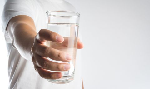8 заболявания, които се лекуват само с... пиене на вода - 1