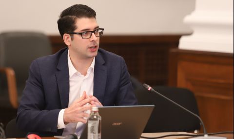 Атанас Пеканов: Подпомагането от държавата трябва да продължи, но добре таргетирано - 1