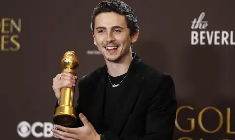 Тимоти Шаламе пусна първа СНИМКА с модела Кайли Дженър - 1