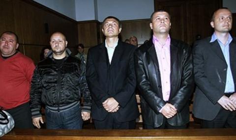 Полицаите, осъдени за смъртта на Чората, отново се изправят пред съда - 1