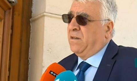 Проф. Гечев, БСП: Имаме много работа. С вотове на недоверие няма да стане - 1