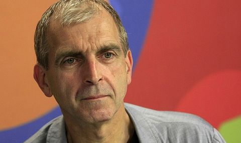 Проф. Дичев: На фона на киселяците, Петков и Василев са като Макрон - 1