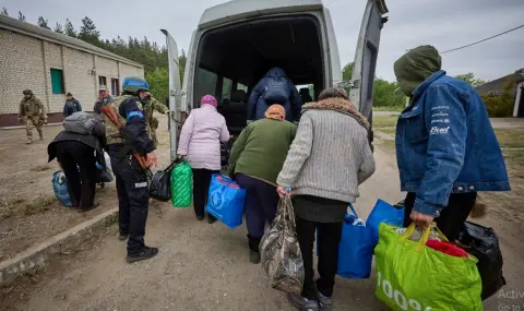 Над10 000 души евакуирани от района на Харков