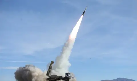 Нова атака! Ракети удариха военна база на Пентагона в Източна Сирия - 1