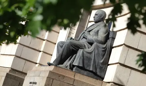 СУ е №1 в 22 професионални направления