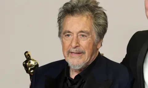 Ал Пачино е първата холивудска звезда, която се срещна с новия папа Лъв XIV (СНИМКИ) - 1