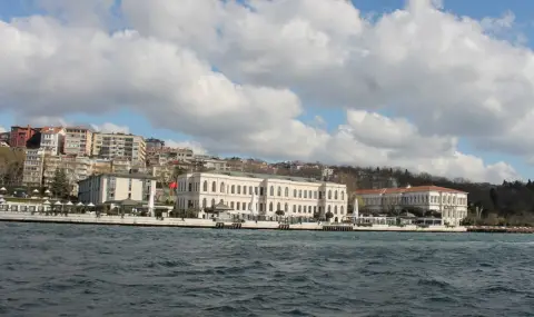 Investigates illegal construction on the Bosphorus. The name of a famous Russian is involved  - 1