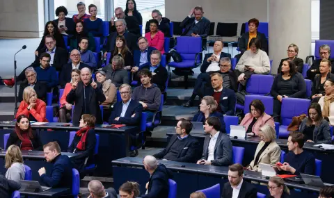 32-ма депутати в Германия настояха да се спре въоръжаването на Украйна - 1