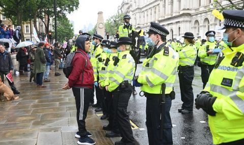 Лондон обяви война на локдауна! Серия от протести готвят в британската столица - 1