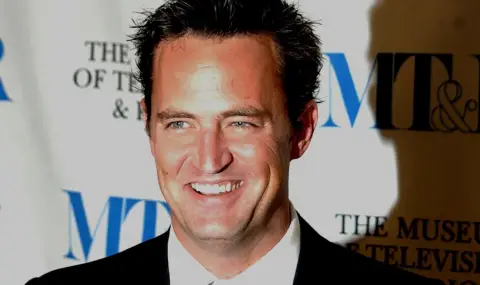 "Кетаминовата кралица", обвинена за смъртта на Матю Пери, се изправя пред съда - 1