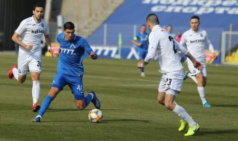 Левски продаде Стайн Спиерингс - 1