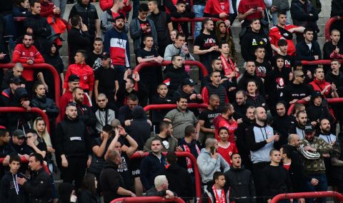 Установиха кой е извършил погрома върху офисите на „Българска армия“ (ВИДЕО) - 1