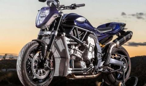 Сериен спортен мотоциклет с V8 за €109 000­ - 1