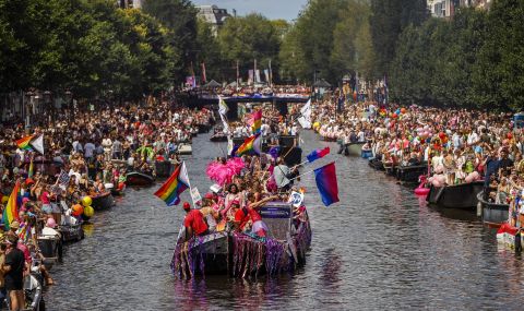 Амстердам Прайд се проведе след 2-годишно прекъсване (ВИДЕО+СНИМКИ) - 1
