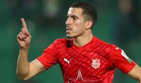 Бунтове в Алжир заради чакания нов в Левски - 1