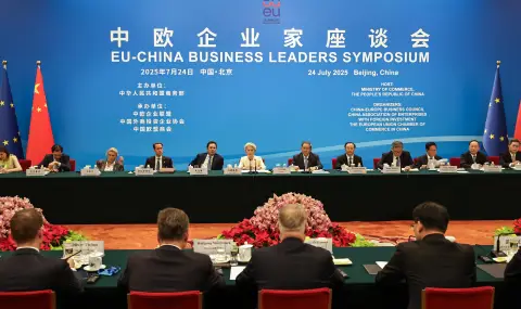 Китай призова ЕС да облекчи износа на технологии и отхвърли обвиненията в свръхкапацитет - 1