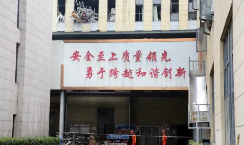 Експлозия в магазин за фойерверки в Китай уби 12 души - 1