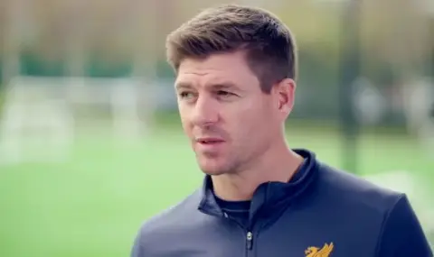 Стивън Джерард: Ливърпул има нужда от Салах, но той трябва да отстъпи крачка назад - 1