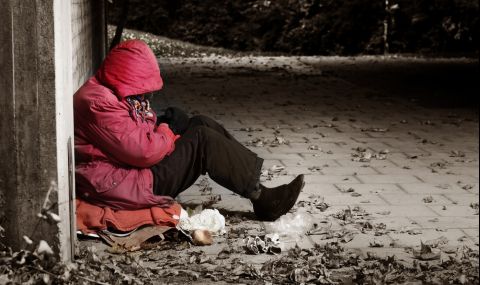 Жена умря като бездомник, с непотърсени близо 1 млн. долара в сметката - 1