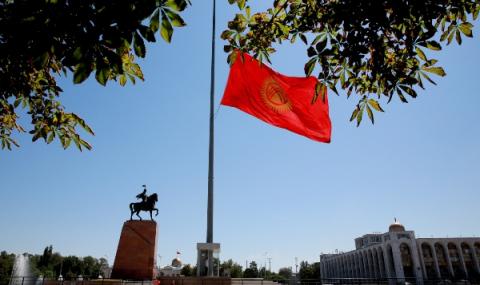 Киргизстан отложи парламентарните избори - 1