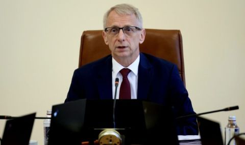 Денков за зърнарите: Не преговарям с терористи - 1