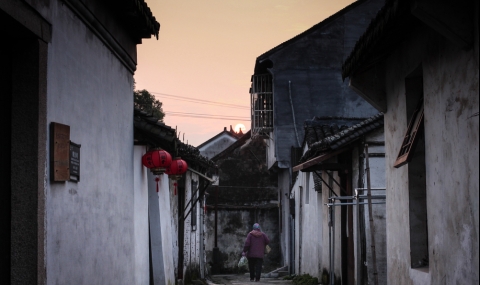 Масови разводи в китайско село заради компенсации - 1