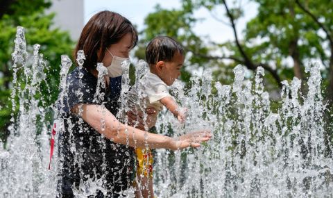Япония: Температурите счупиха 150-годишен рекорд - 1