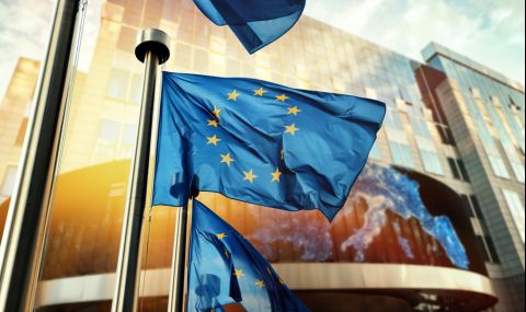 ЕК е в готовност за емитирането на 250 милиарда евро „зелени“ облигации - 1