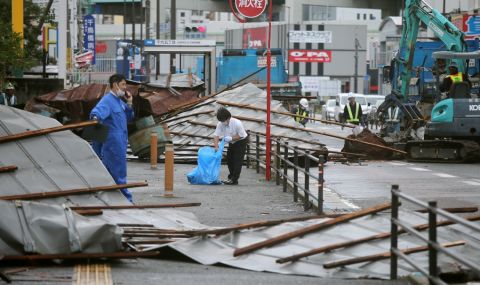 В Япония има вероятност 17 000 души да бъдат евакуирани - 1